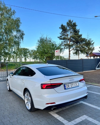 Audi A5 cena 146000 przebieg: 82000, rok produkcji 2018 z Pieniężno małe 529